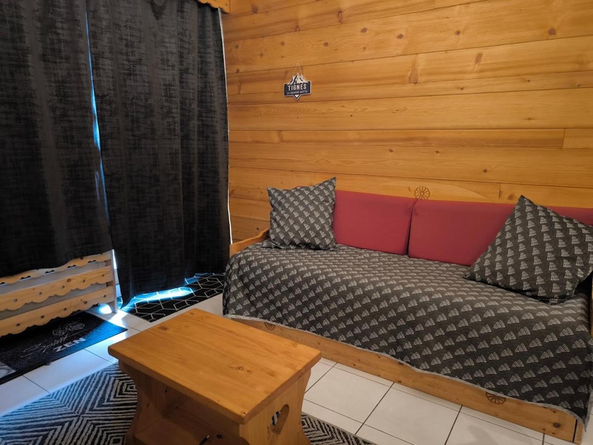 蒂涅Duplex A La Moutiere公寓 外观 照片